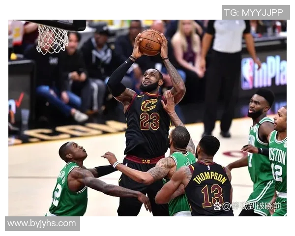 必一体育深度解析中场球员调度对比赛胜负的关键影响