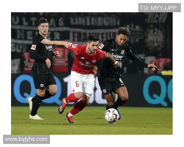 法兰克福凭运气小胜美因茨，幸运之战收获3分