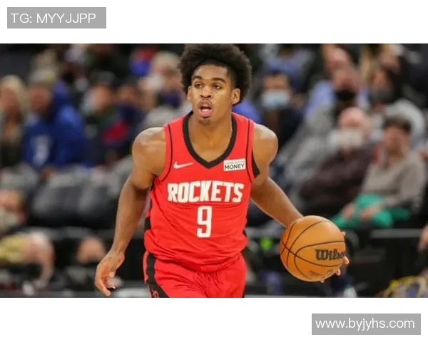 克里斯多夫-奥贝克帕荣膺本周最佳球员，凭借出色表现震撼全场